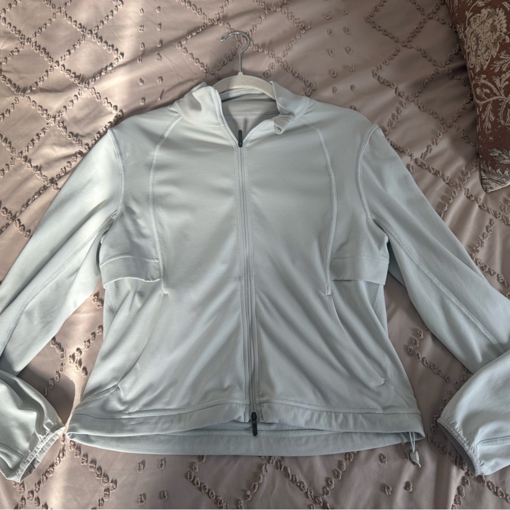 Lululemon Women's White Zip-Up Jacket